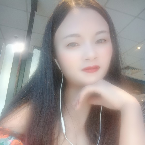 老迟到蹁跹荼蘼的照片