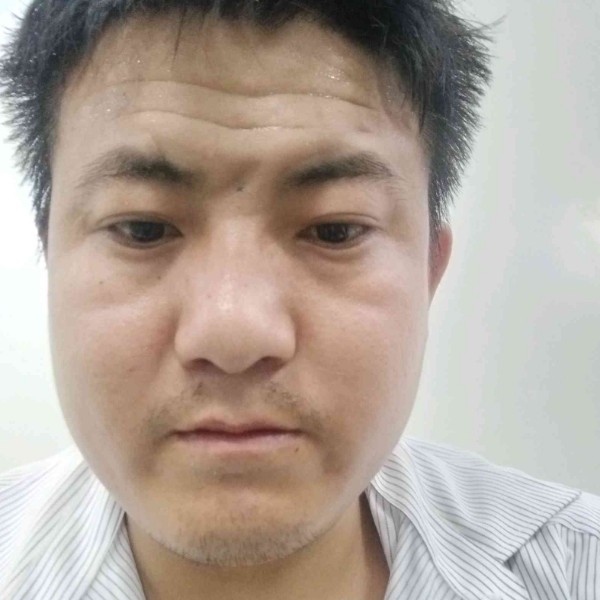 平常等待流岚的照片