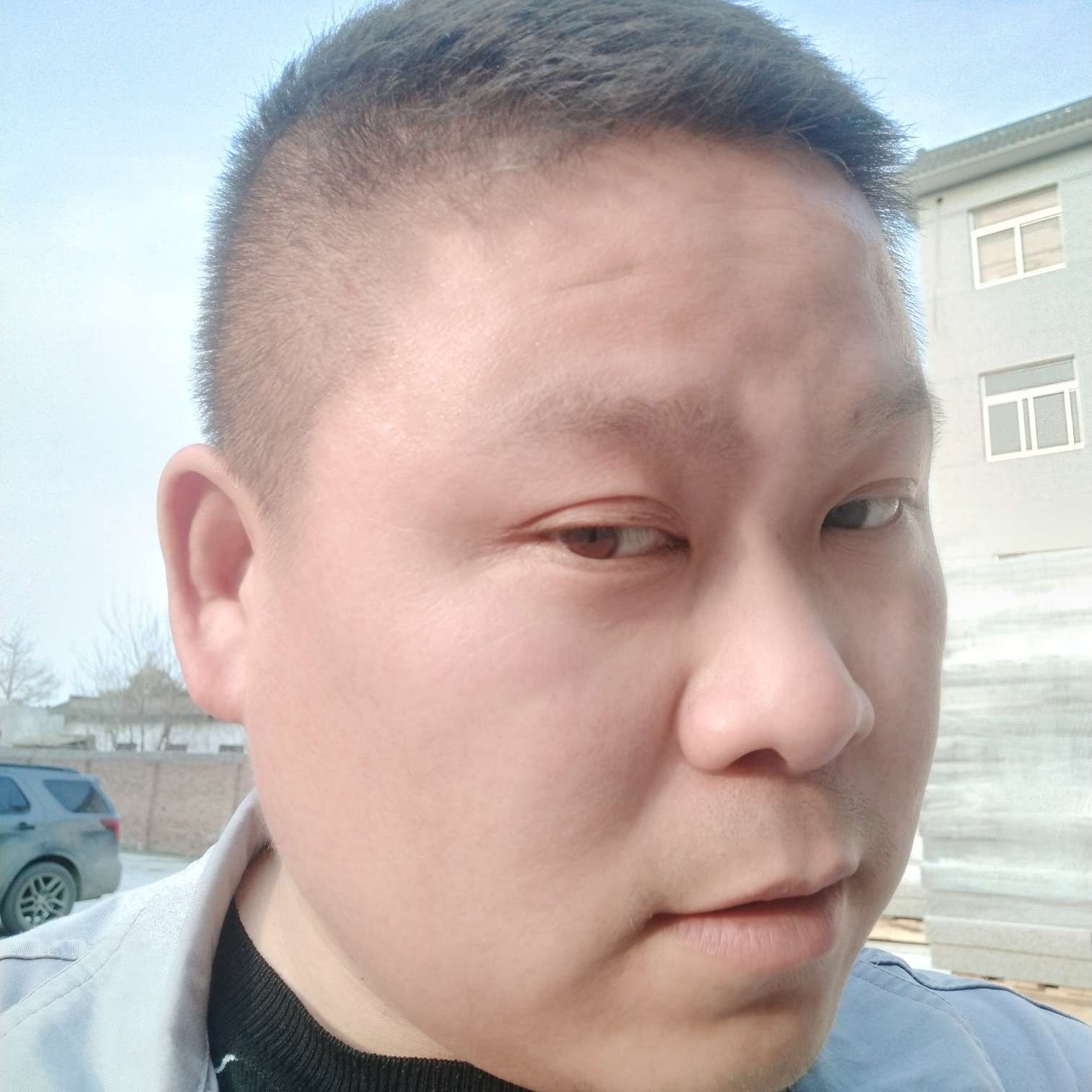 舒心泪了花生的照片
