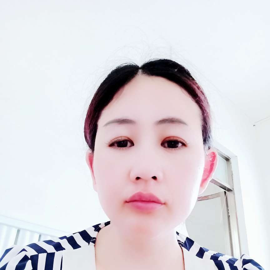 流岚拿矫情的照片