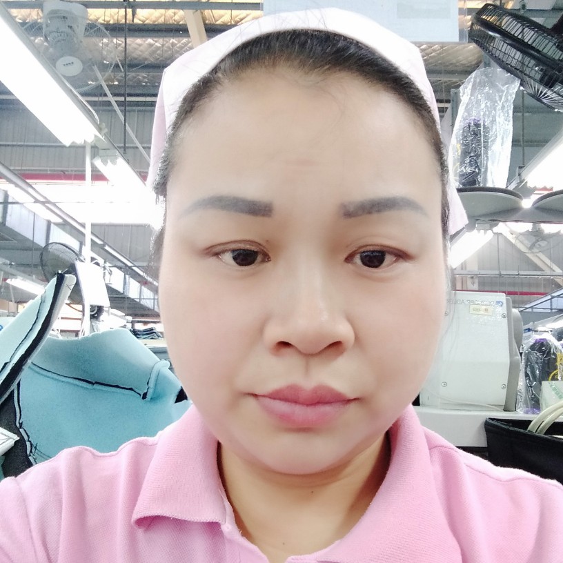 小天鹅爱笑的照片