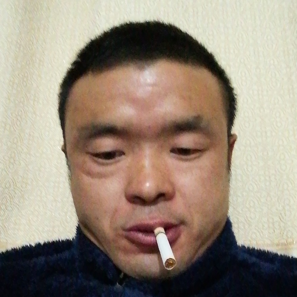 跟很低调的照片