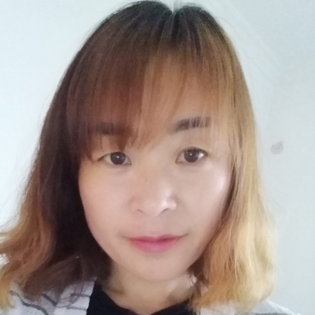 魅莉动人的照片