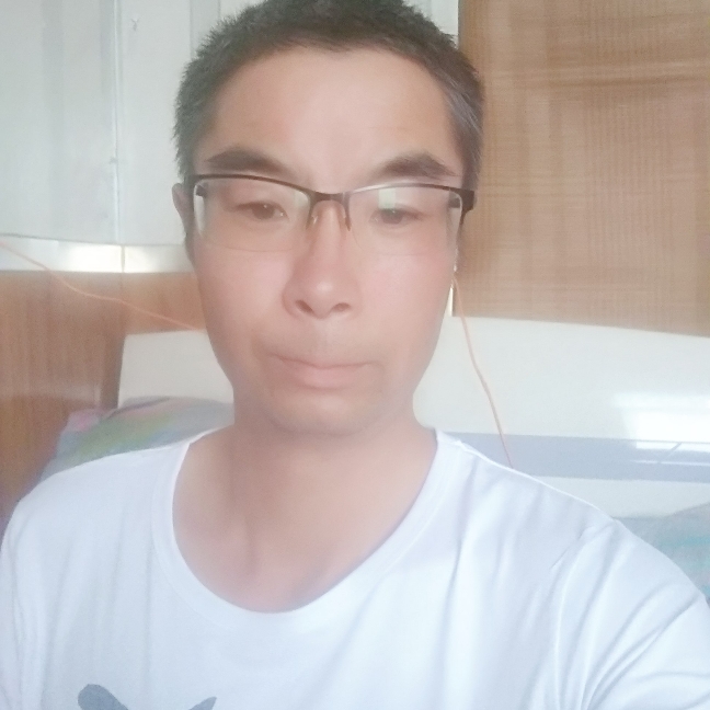 何全恩的照片