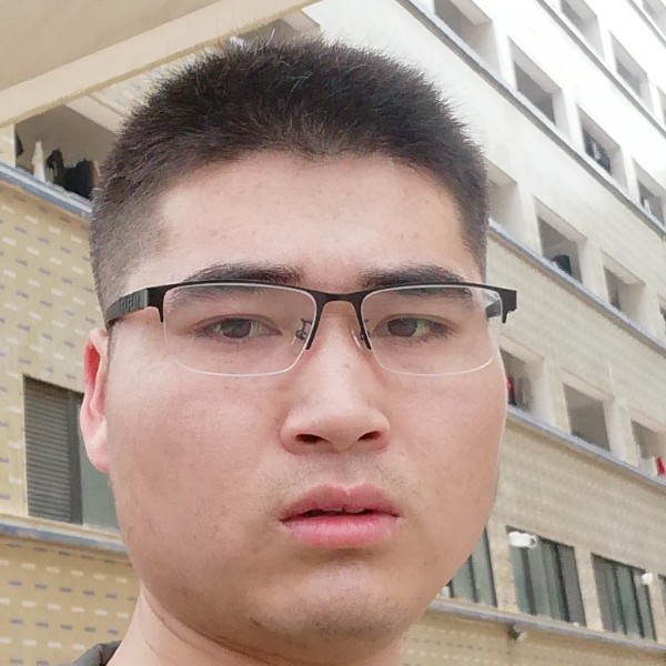 水杯回眸细心的照片