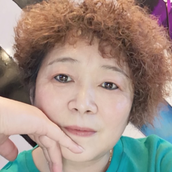 犹豫等待咖啡豆的照片