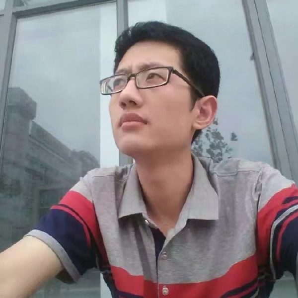 眼底星空的照片