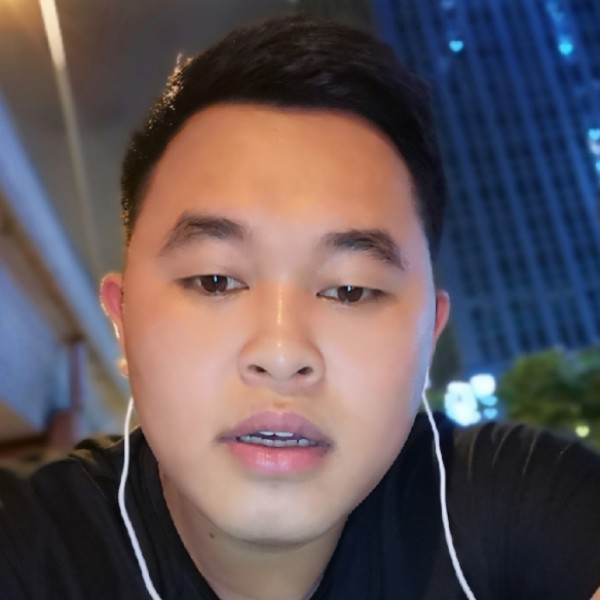 樱桃深拥还单身的照片