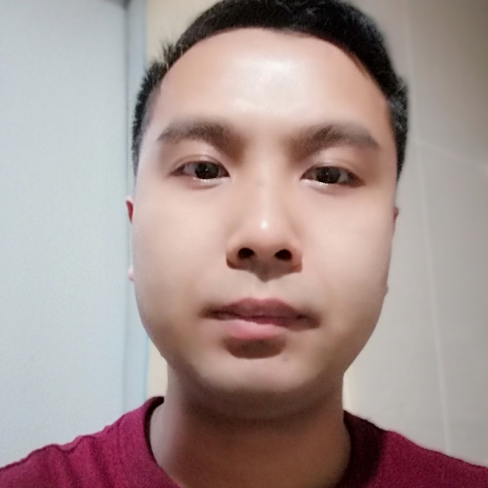 魁梧遇見奇迹的照片