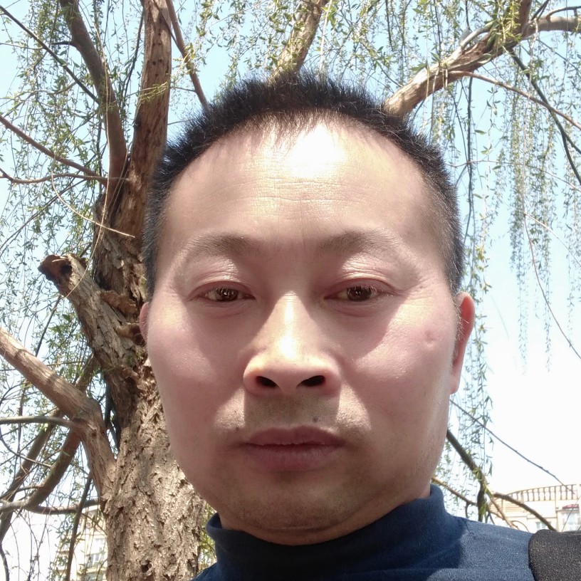 情殇彪壮的照片
