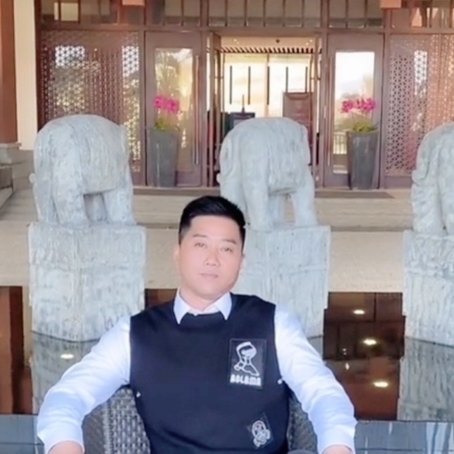 大叔陈明华的照片