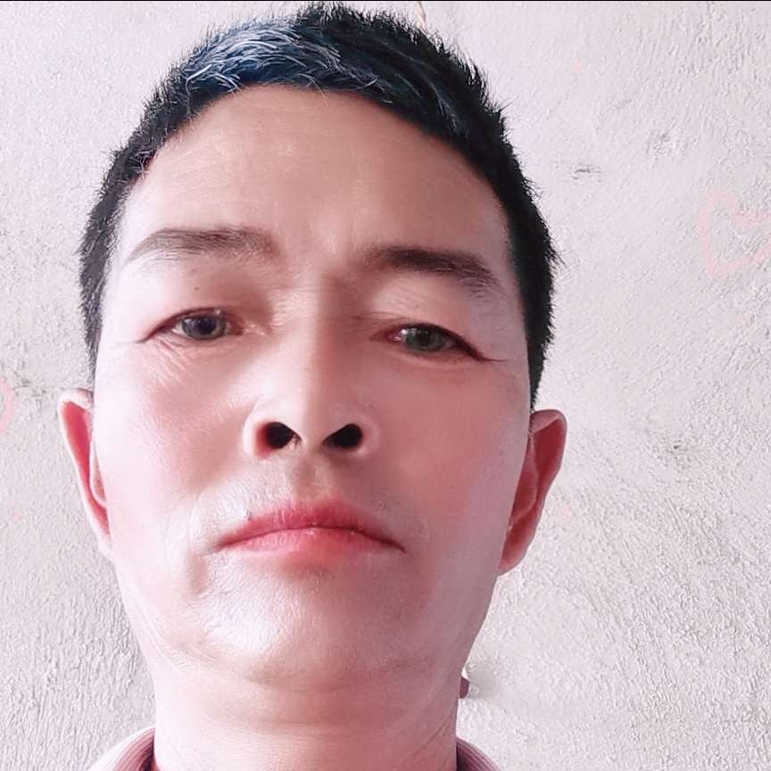 裙子改变落后的照片