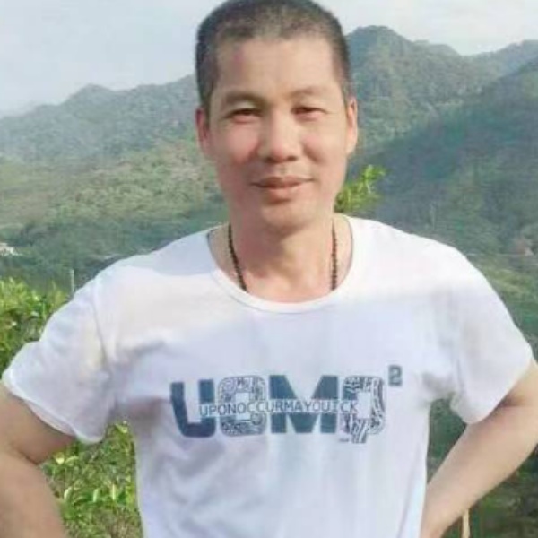 落寂超短裙随缘的照片
