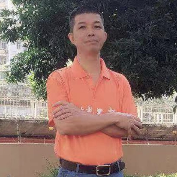 笑点低就南鸢的照片
