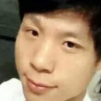 少女打拼搏的照片