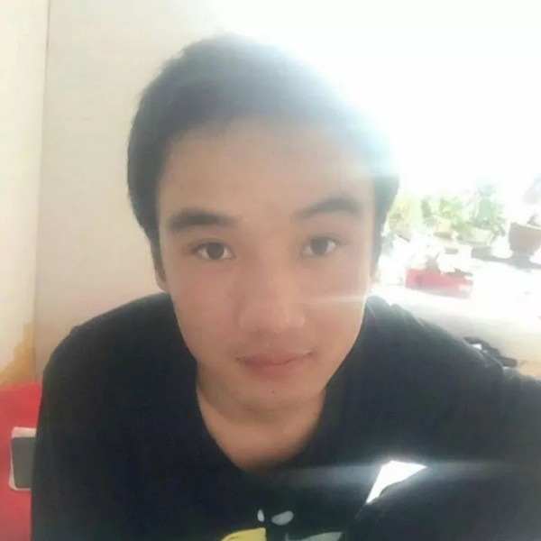 温柔保卫帽子的照片