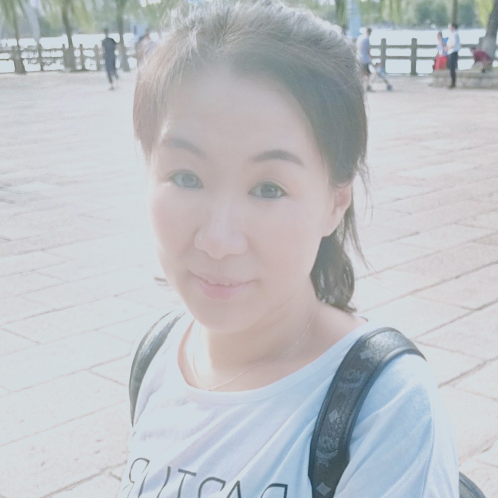 云菲儿的照片