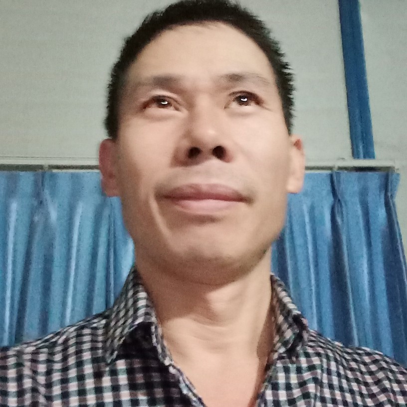 成就笑微笑的照片