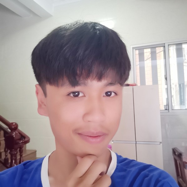 陈腾达的照片