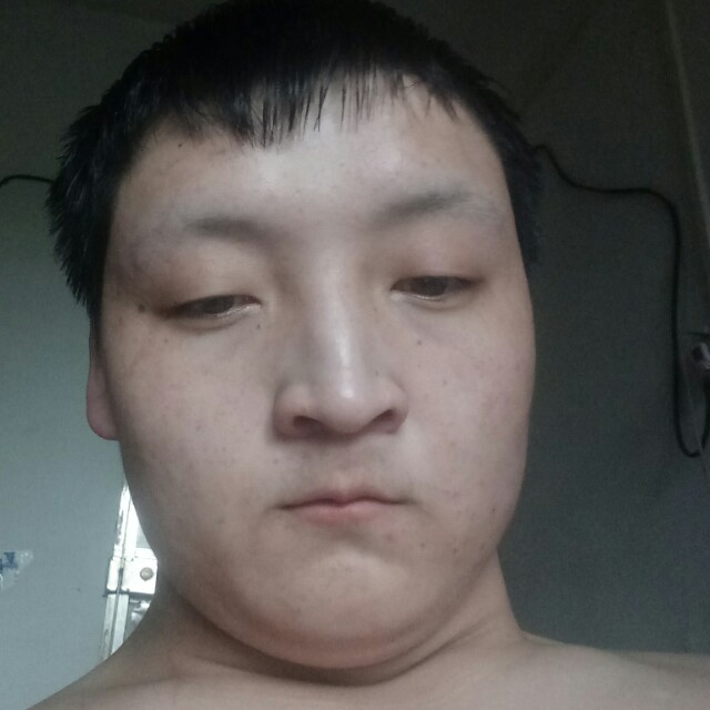黄望成的照片