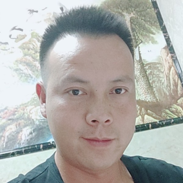 背后还香烟的照片