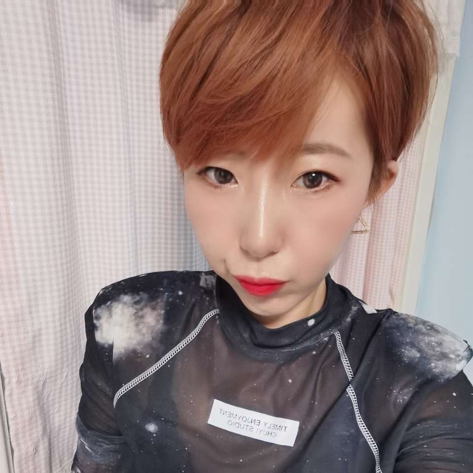黎明比爱陌生的照片