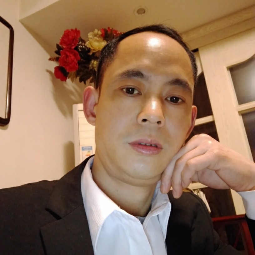 离歌忧心的照片