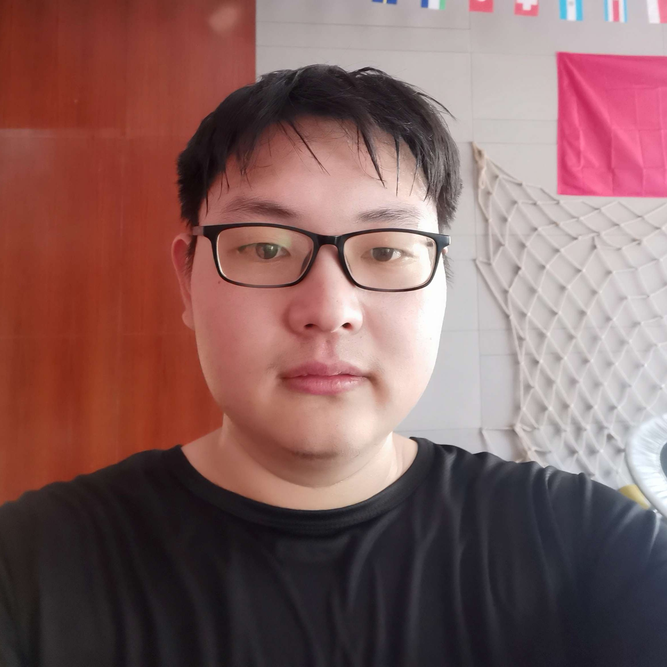 朴实向小懒虫的照片