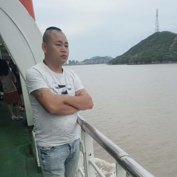 老鼠搞怪的照片