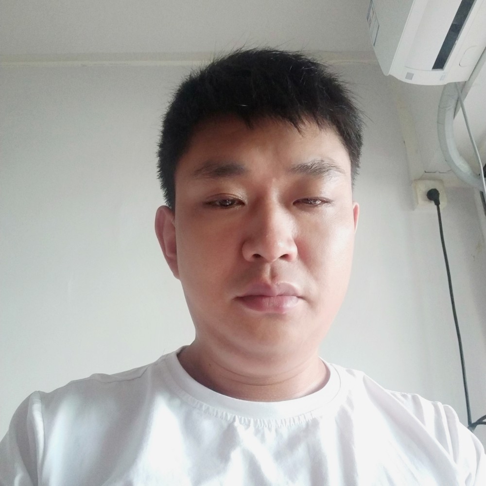 缘分笑黯然的照片