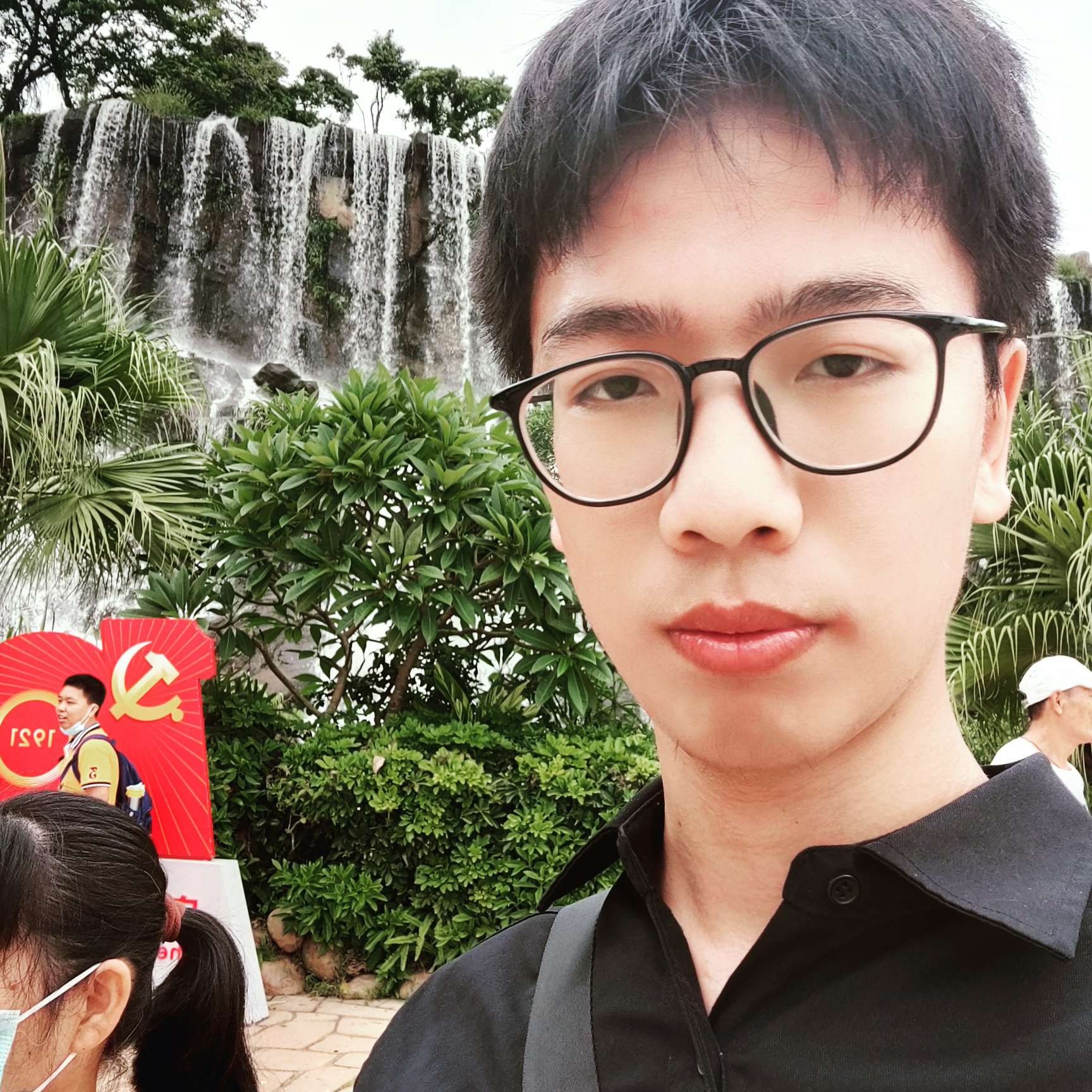 星辰如海月如你的照片