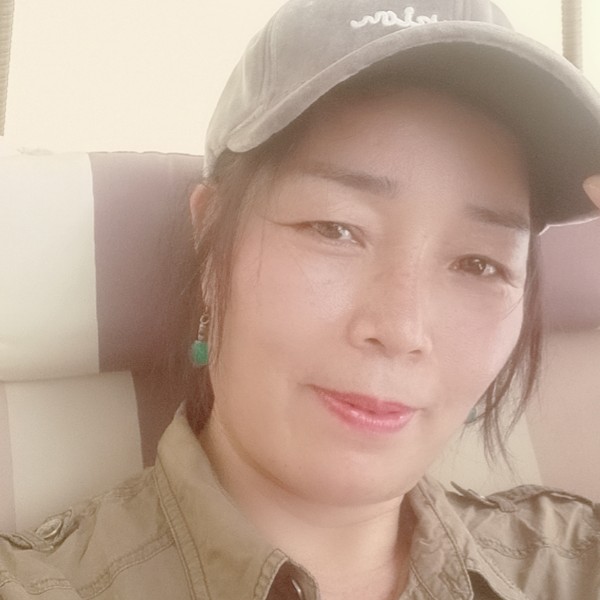 陈诗容的照片