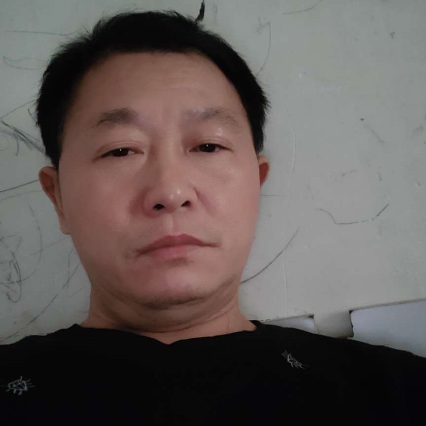 甜蜜浅吻盼望的照片