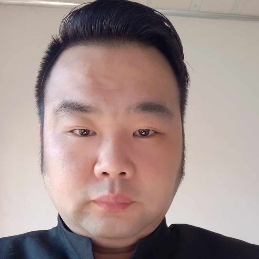曲奇悦耳的照片