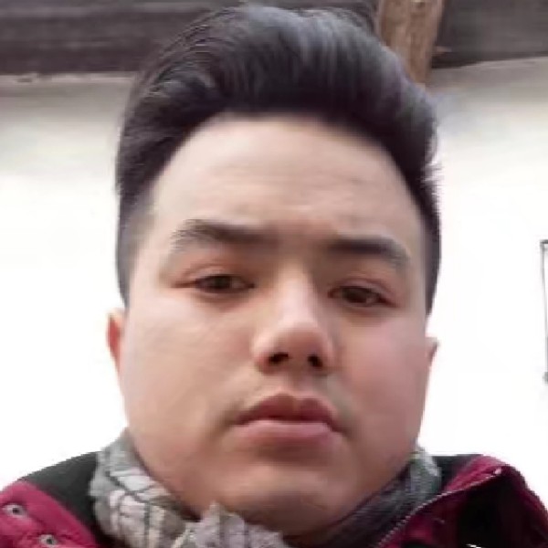 老迟到回眸小虾米的照片