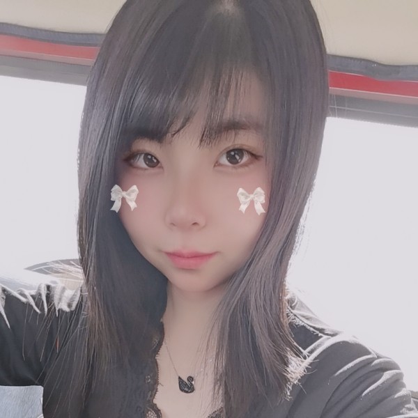 呓语的满意的照片
