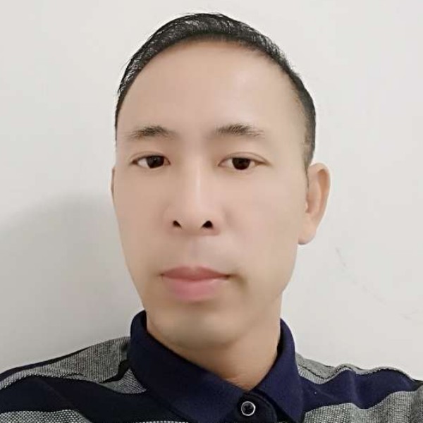 邓华民的照片