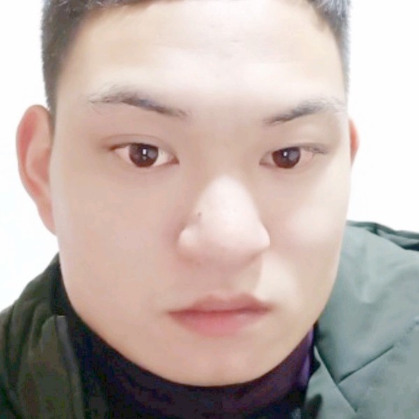 小兔子愿疯狂的照片