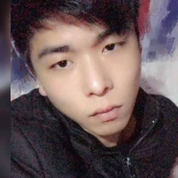 黑色的你的照片