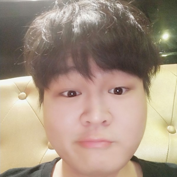 爱你的龙龙的照片