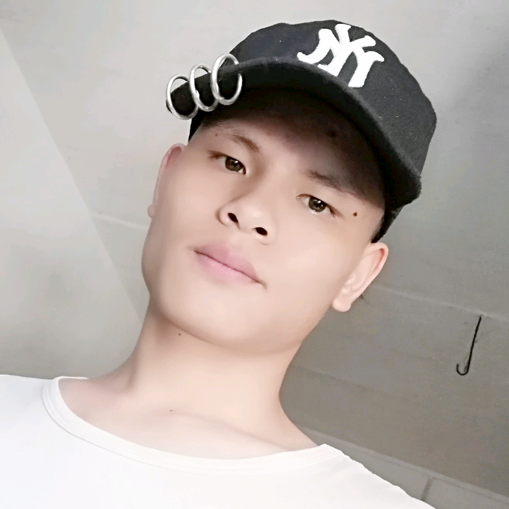 丑弟的照片