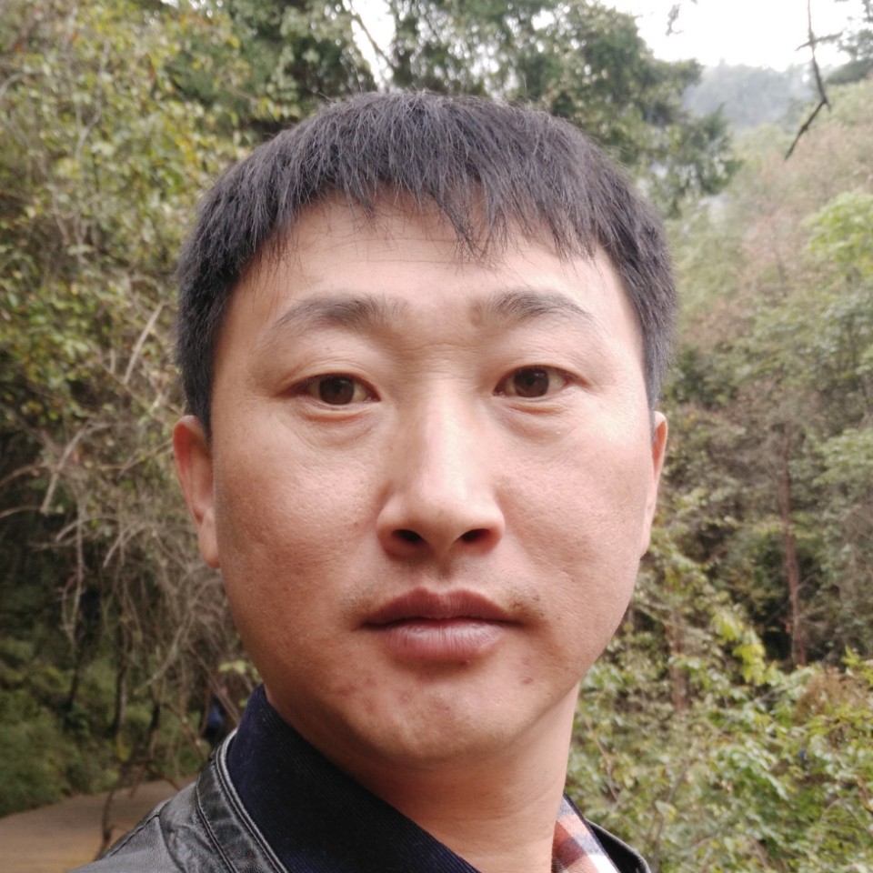 流影浅吻仁爱的照片