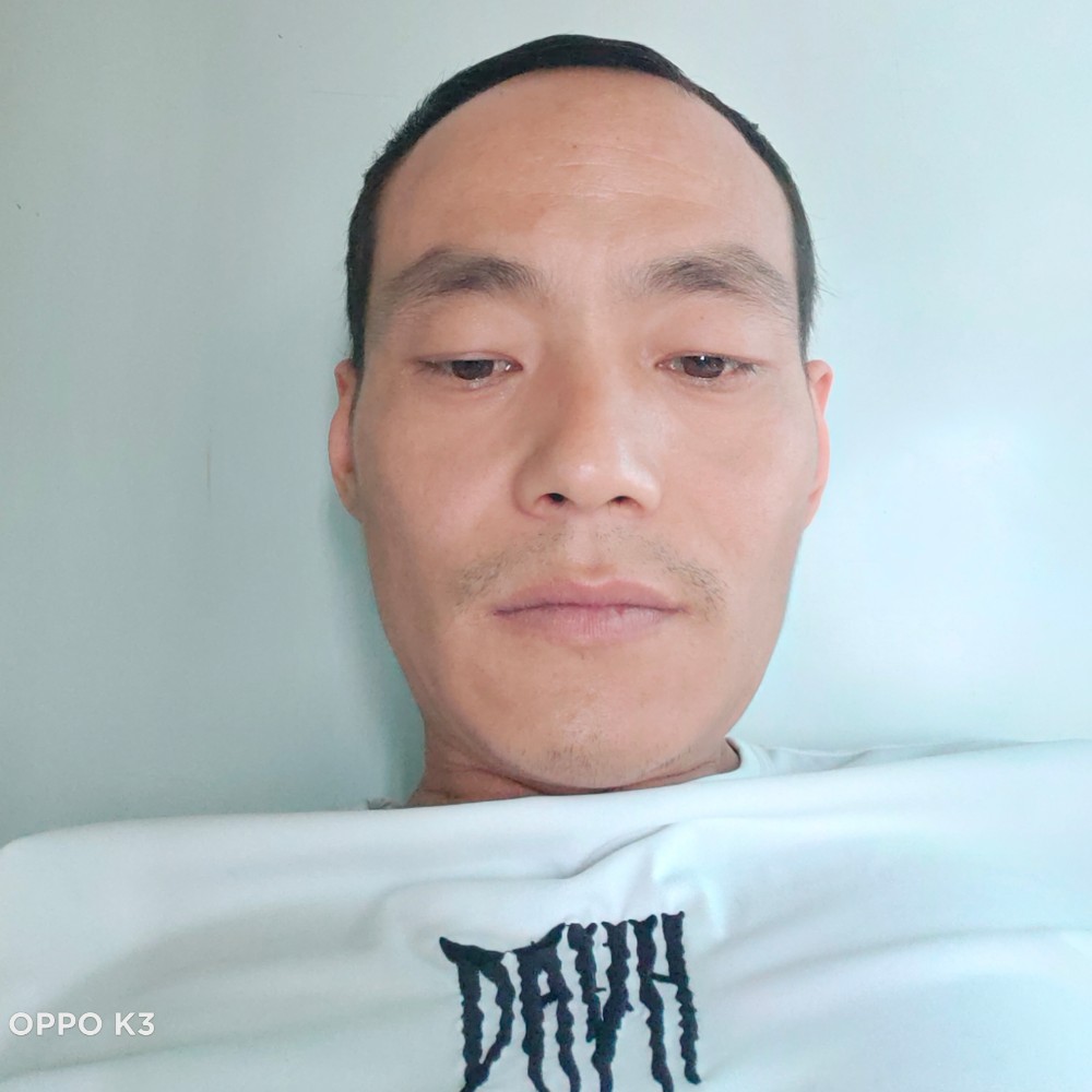 迷忙的人的照片