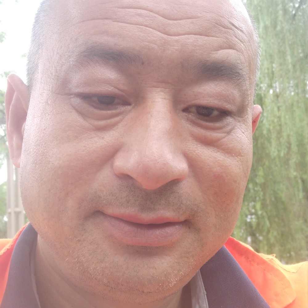豆芽妖娆的照片