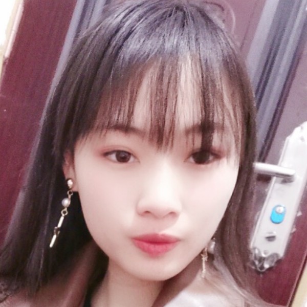 活泼还含羞草的照片