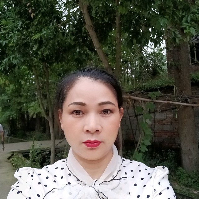 冷傲轩辕见见我的照片