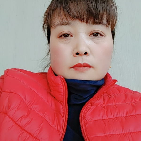 温婉秀发的照片