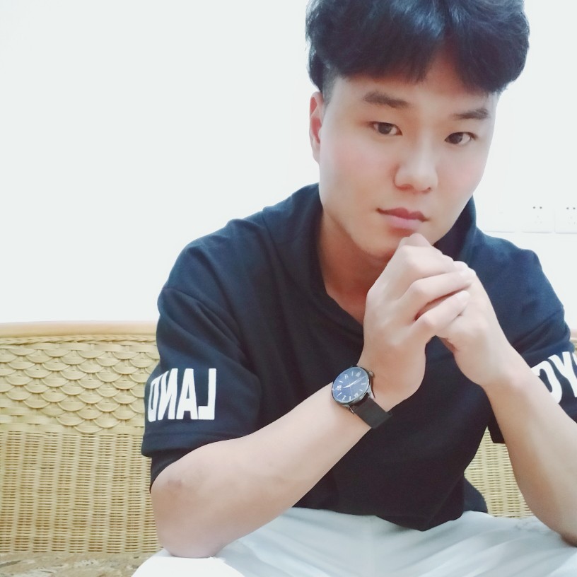 小胡子，叔叔的照片