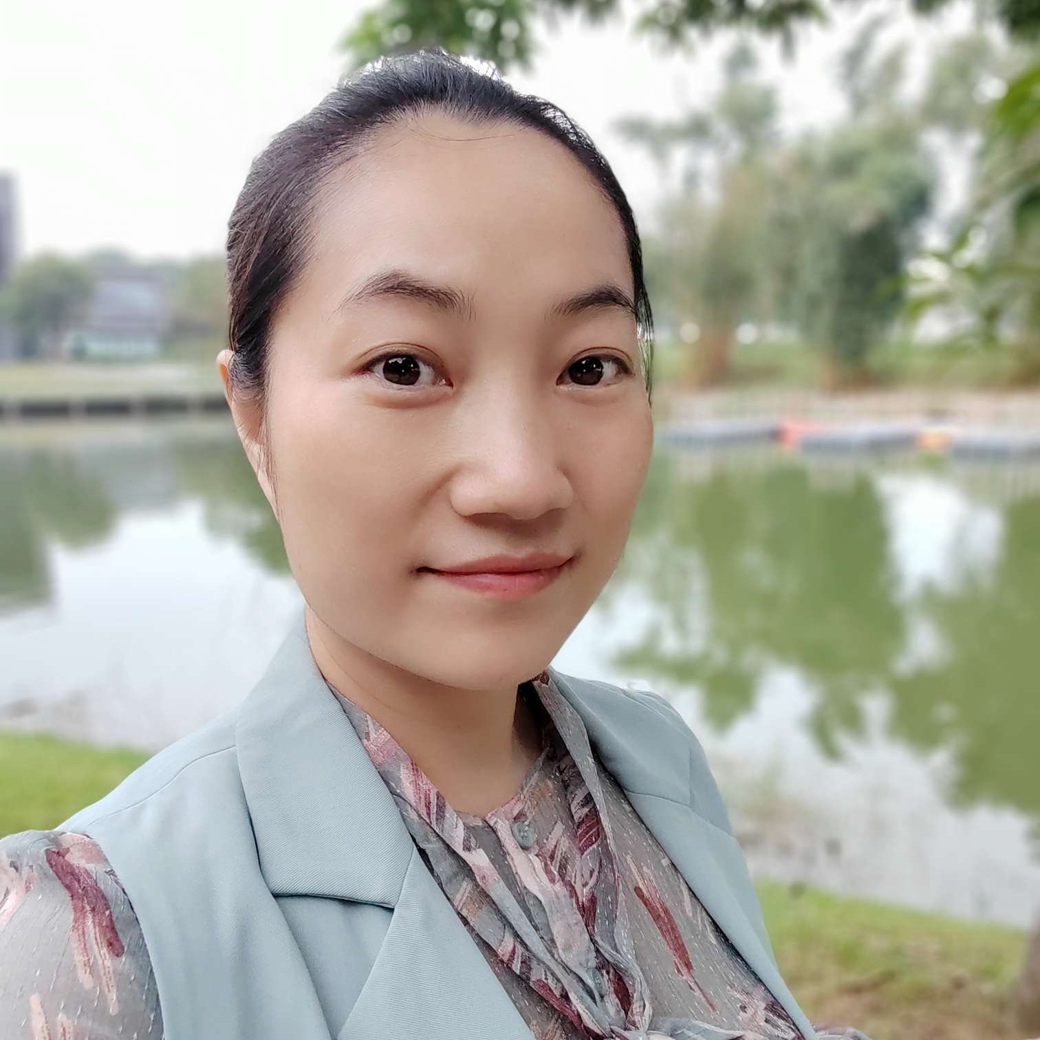 多多女神的照片