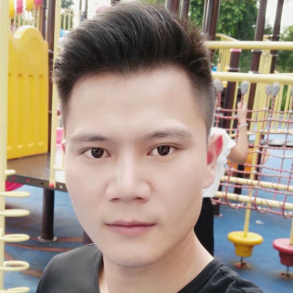 玫瑰邂逅微笑的照片